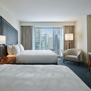 Queen Room Two Queen Beds City View High Floor